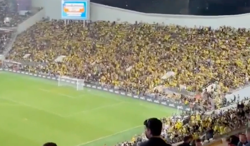 İsrail'de Beitar Jerusalem taraftarları, İslam'a hakaret içeren sloganlar attı: Muhammed öldü!