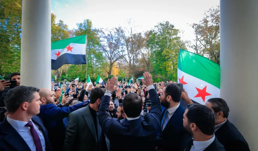 İngiltere'deki Suriye Büyükelçiliği yeniden açıldı