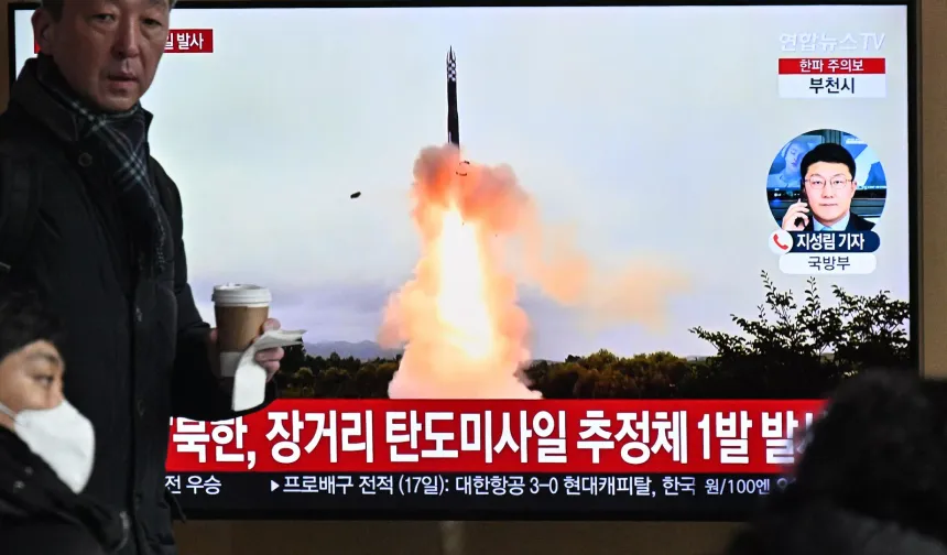 Kuzey Kore yeni balistik füze denemesi gerçekleştirdi