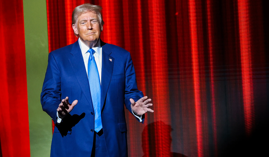 Trump'tan Somalili göçmenlere: Çöp almaya devam ediyoruz