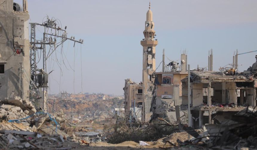 Gazze'de can kaybı 70 bin 663'e yükseldi