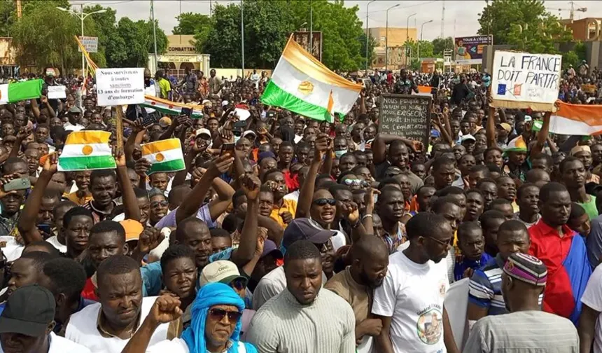 Nijer, Fransız şirkete 'kitlesel suçlar'dan dava açıyor