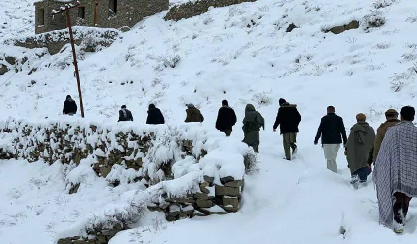 Afganistan'da kar felaketi: 3 günde 67 ölü