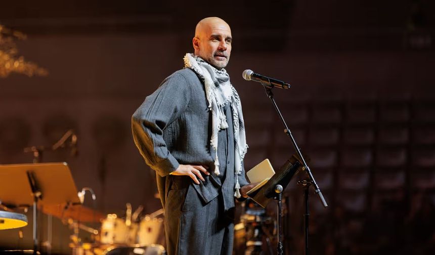 Kefiyeli Guardiola: Filistin'i yalnız bıraktık