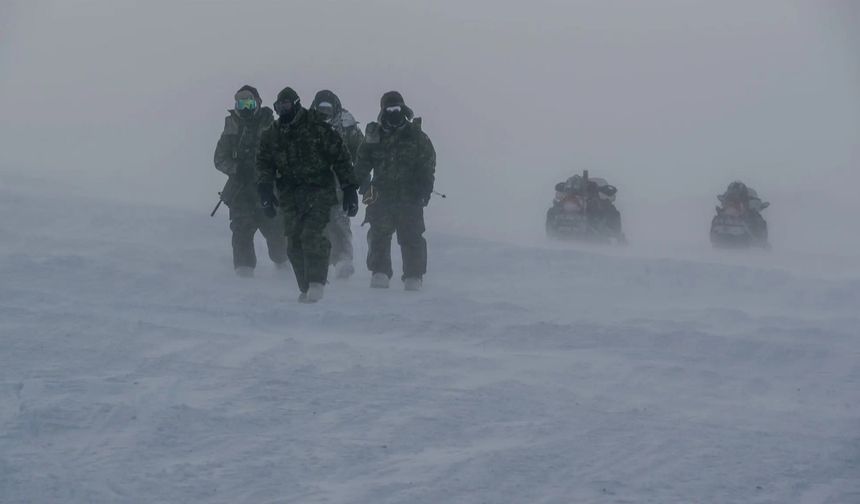 İngiltere ve Norveç’ten dev savunma paktı: ‘Arktik Nöbetçisi’ operasyonu