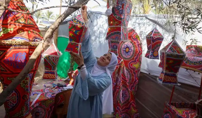 Gazze soykırımın gölgesinde Ramazan ayını karşılıyor