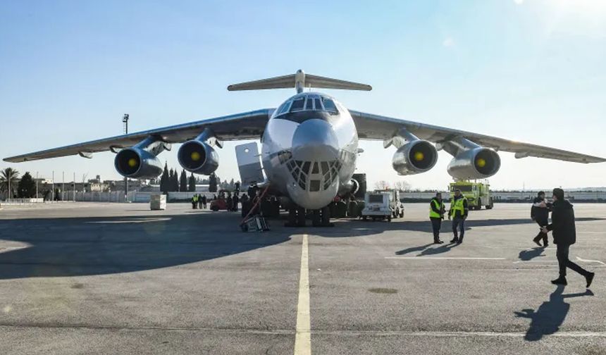 Rusya'dan Tahran'a uçuşlar: Moskova'nın radar mesajı