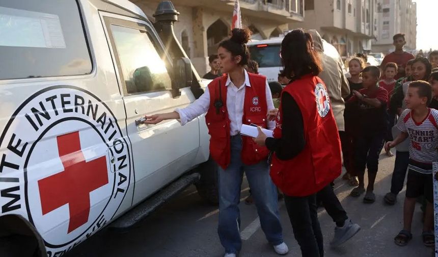 İsrail Yüksek Mahkemesi yardım yasağını dondurdu