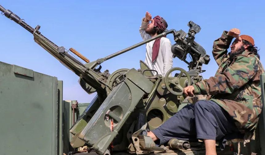 Kabil'de patlama: Afganistan-Pakistan savaşı tırmanıyor!