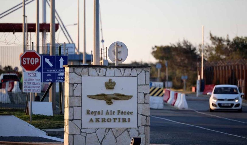 Kıbrıs'ta panik: İngiliz üssü ve Baf Havalimanı tahliye