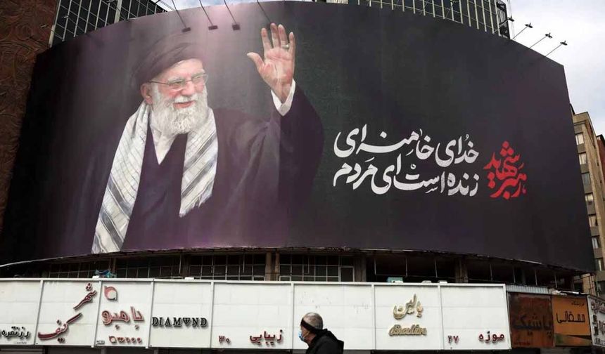 İran yeni dini liderini seçmeye nasıl hazırlanıyor?