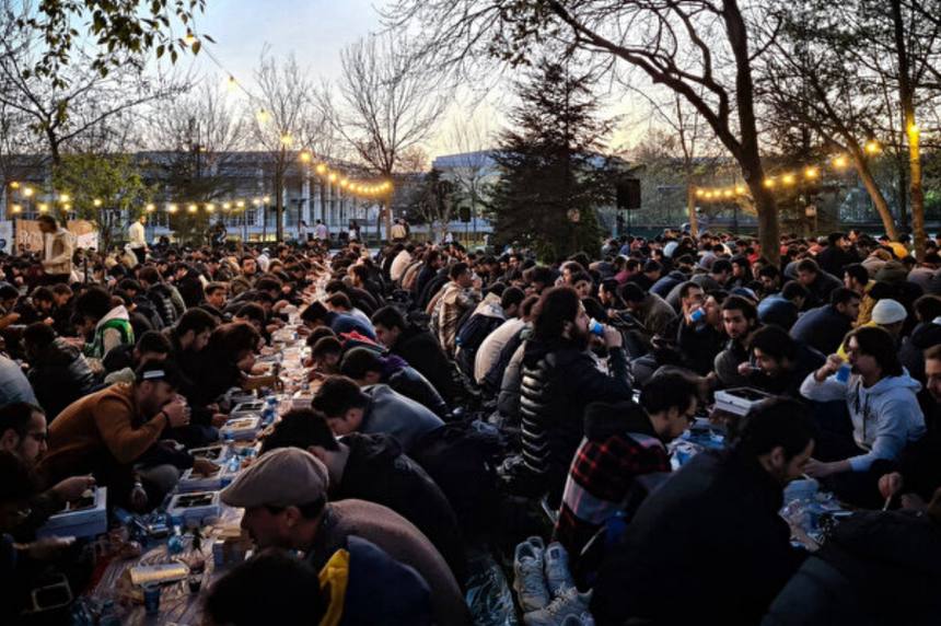 İTÜ öğrencileri iftar programında buluştu
