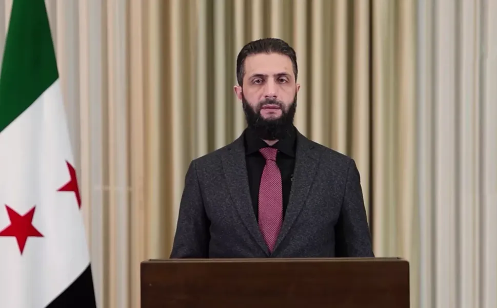 Ahmed Şara'dan Kürtlere çağrı: Size dokunan düşmanımızdır