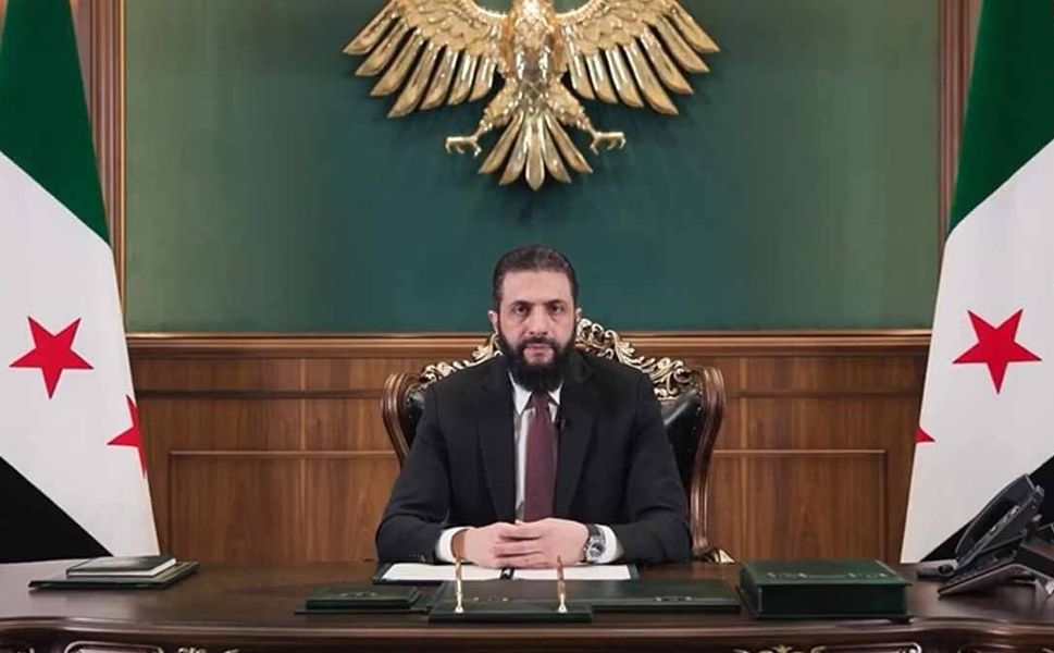 Suriye'de tarihi karar: Kürtlere vatandaşlık ve dil hakkı