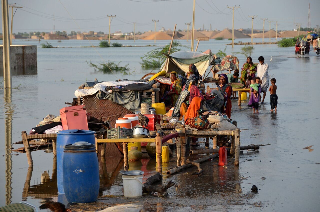 220829174438-pakistan-flooding-0828
