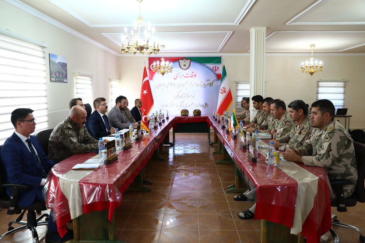 AA-20221215-29745862-29745860-TURKIYE_ILE_IRAN_ARASINDA_SINIR_TOPLANTISI_YAPILDI