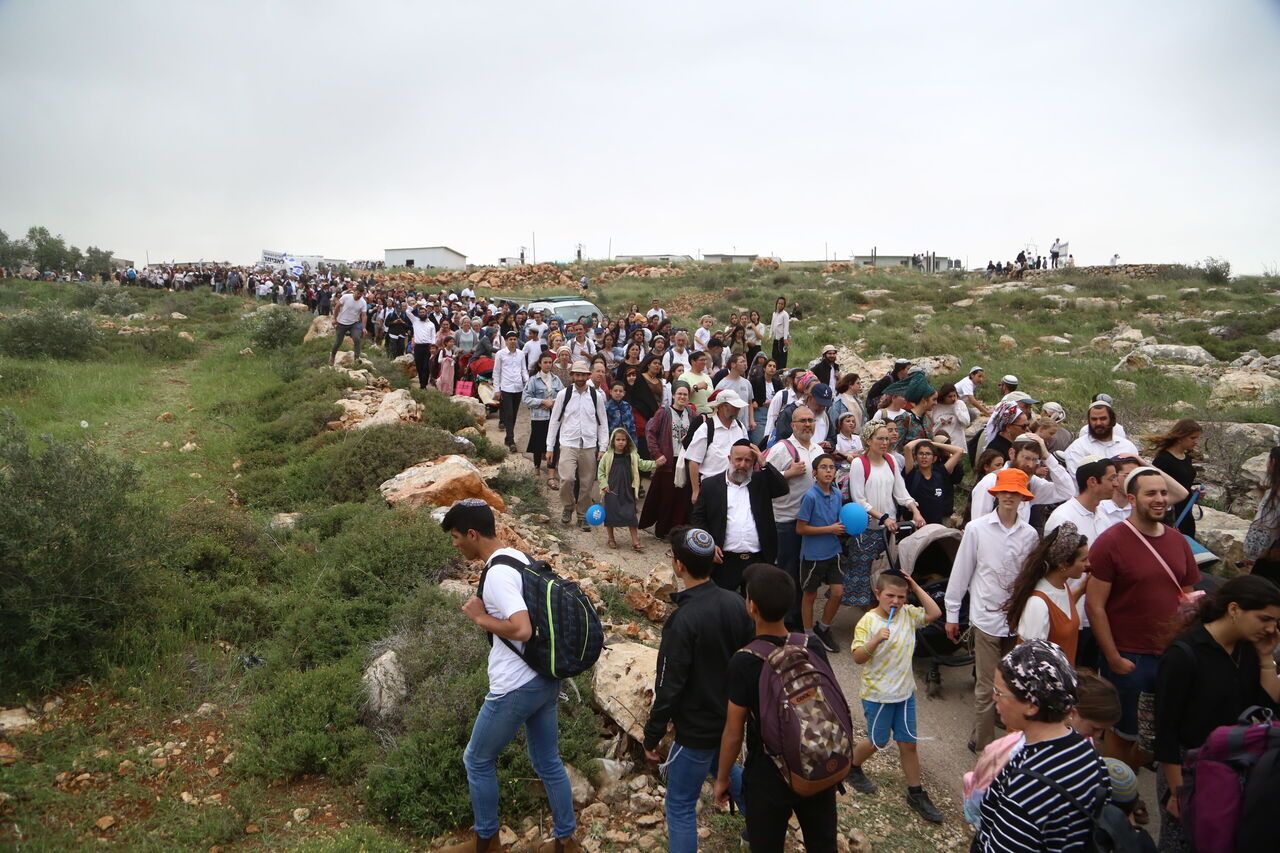 AA-20230410-30814996-30814961-ISRAILLI_ASIRI_SAGCI_BAKANLARIN_ONCULUK_ETTIGI_BINLERCE_YERLESIMCIDEN_GOVDE_GOSTERISI