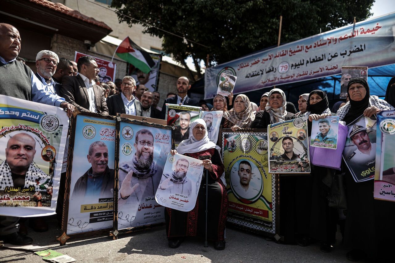 AA-20230424-30946335-30946324-GAZZEDE_ISRAIL_HAPISHANELERINDEKI_FILISTINLI_TUTUKLULARA_DESTEK_GOSTERISI