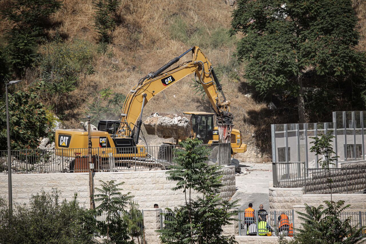 AA-20230606-31348355-31348339-ISRAIL_GUCLERI_DOGU_KUDUSTE_FILISTINLILERE_AIT_BIR_EVI_YIKTI