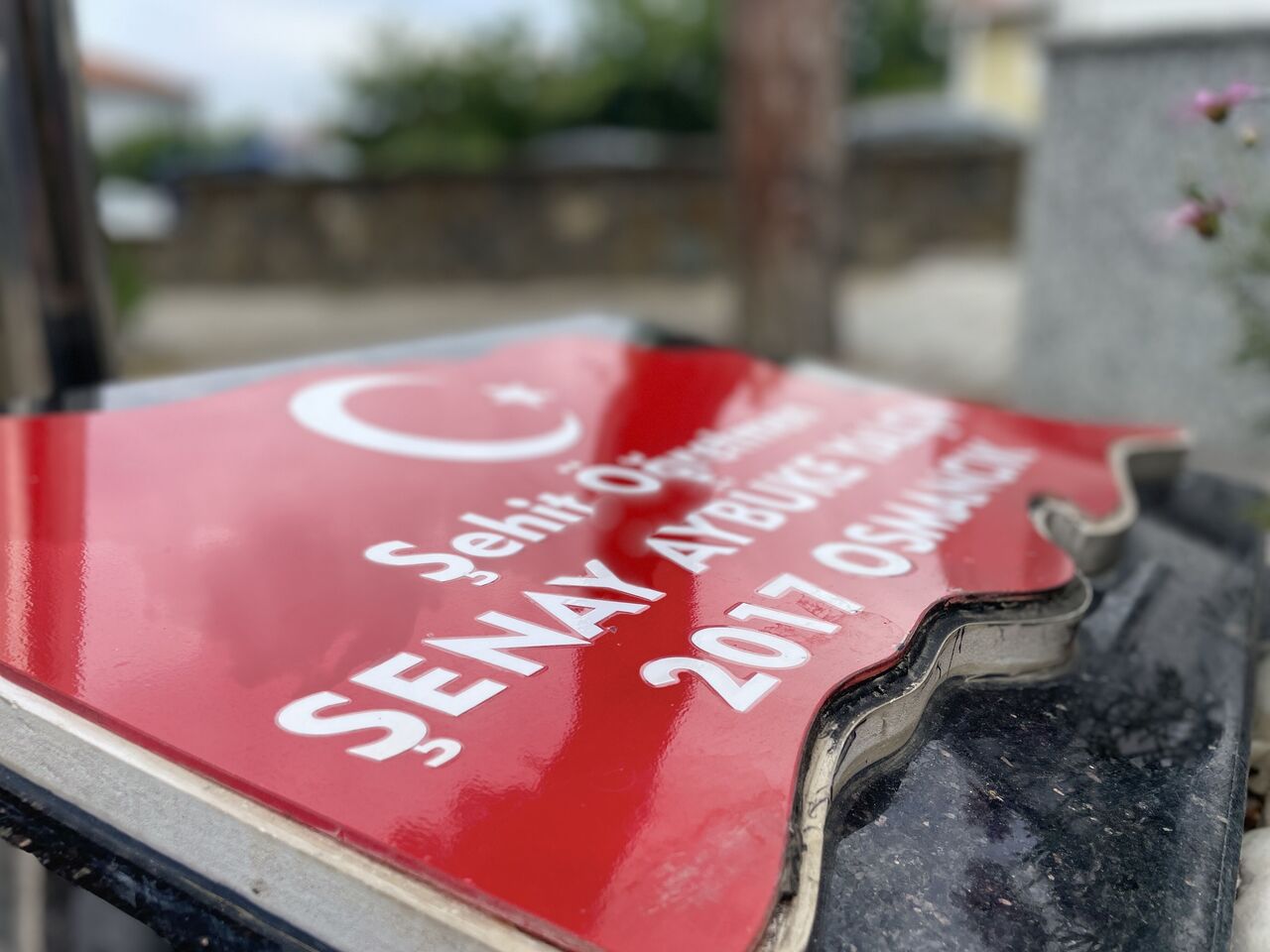 AA-20230609-31380662-31380653-SEHIT_OGRETMEN_SENAY_AYBUKE_YALCIN_VEFATININ_6_YILINDA_CORUMDAKI_KABRI_BASINDA_ANILDI