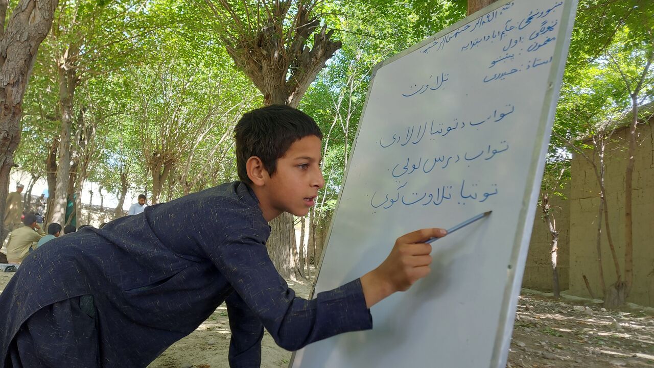 AA-20230705-31596845-31596841-AFGAN_OGRENCININ_EGITIM_ASKI_ENGEL_TANIMIYOR