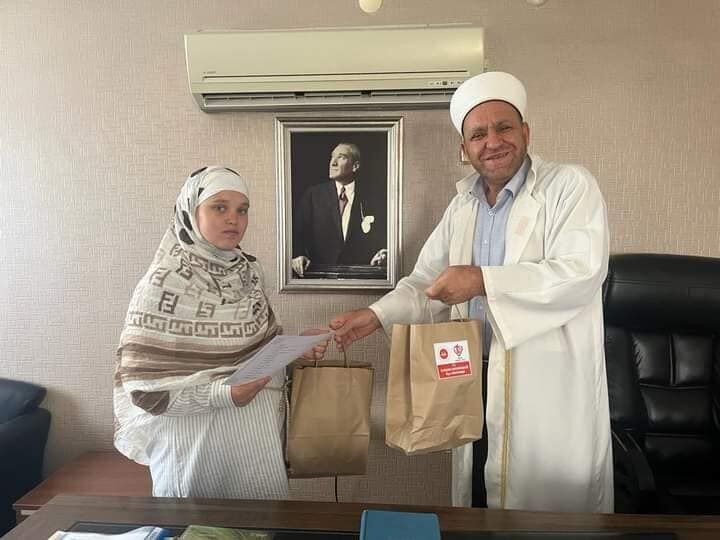 AA-20230707-31612178-31612177-ANTALYADA_RUS_KADIN_MUSLUMAN_OLDU_DERYA_ISMINI_ALDI