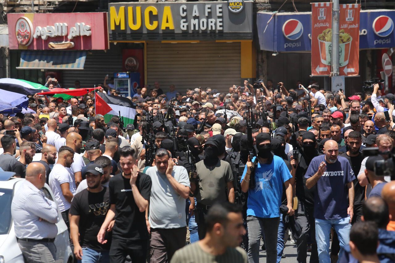 AA-20230707-31615906-31615905-ISRAIL_GUCLERININ_NABLUS_BASKININDA_OLDURDUGU_FILISTINLILERIN_CENAZE_TORENI