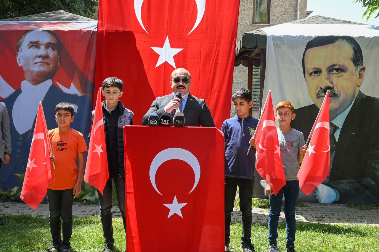 AA-20230718-31706591-31706588-VANDA_SUNDUS_YAYLASINDA_SEHIT_EDILEN_24_KISI_30_YILINDA_TORENLE_ANILDI