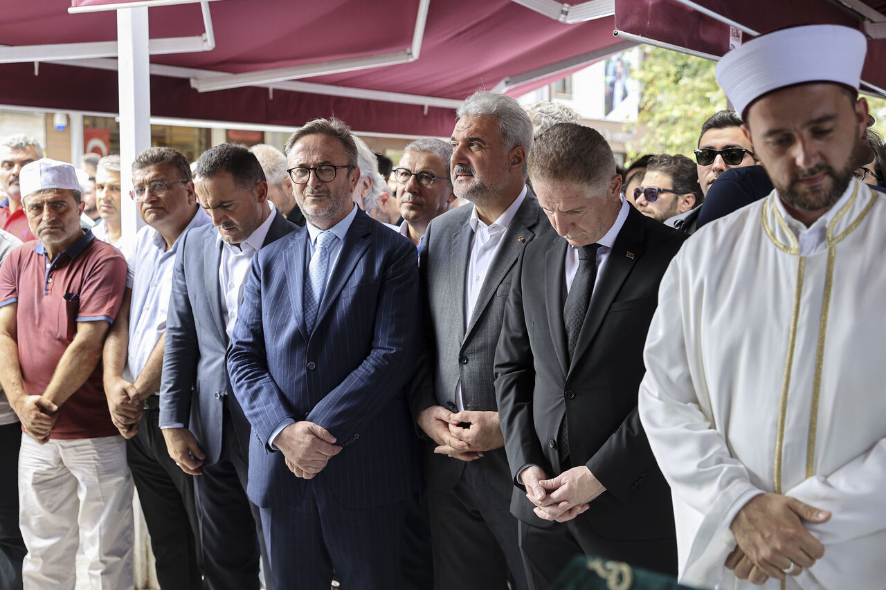 AA-20230731-31810560-31810556-PROF_DR_MUSTAFA_SABRI_KUCUKASCI_TOPRAGA_VERILDI