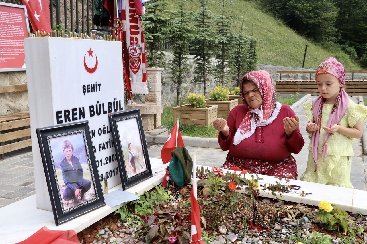 AA-20230810-31889210-31889198-EREN_BULBUL_SEHADETININ_6_YILINDA_ANILIYOR