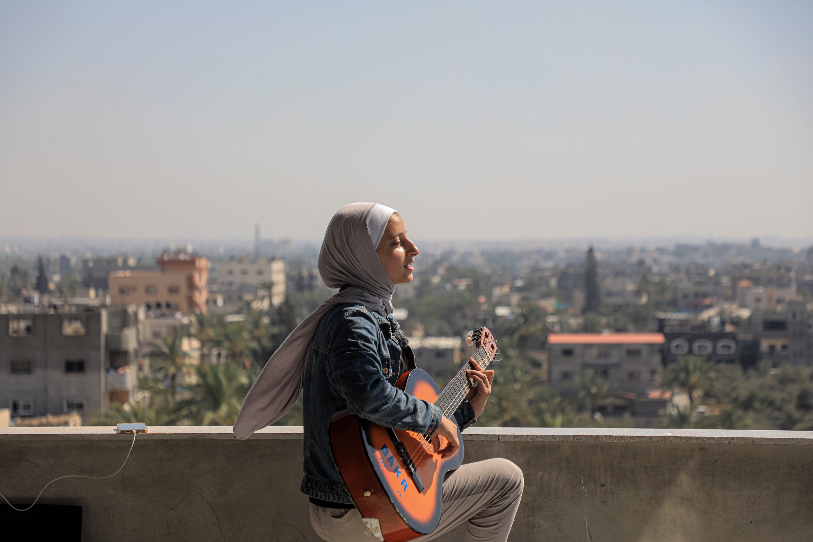 Gazzeli Rahaf Nasır, yaşadığı acıları şarkılarla anlatıyor